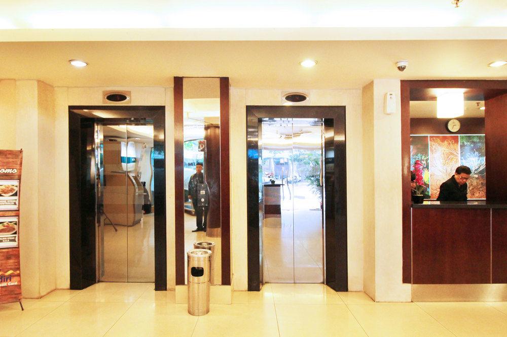 Collection O 7 Hotel Melawai 雅加达 外观 照片